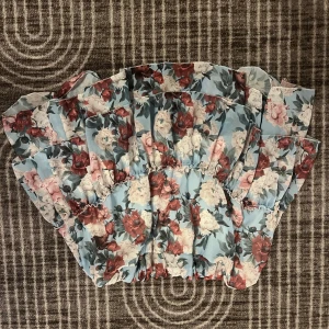 Kort kjol  - Kort sommar kjol aldrig använt