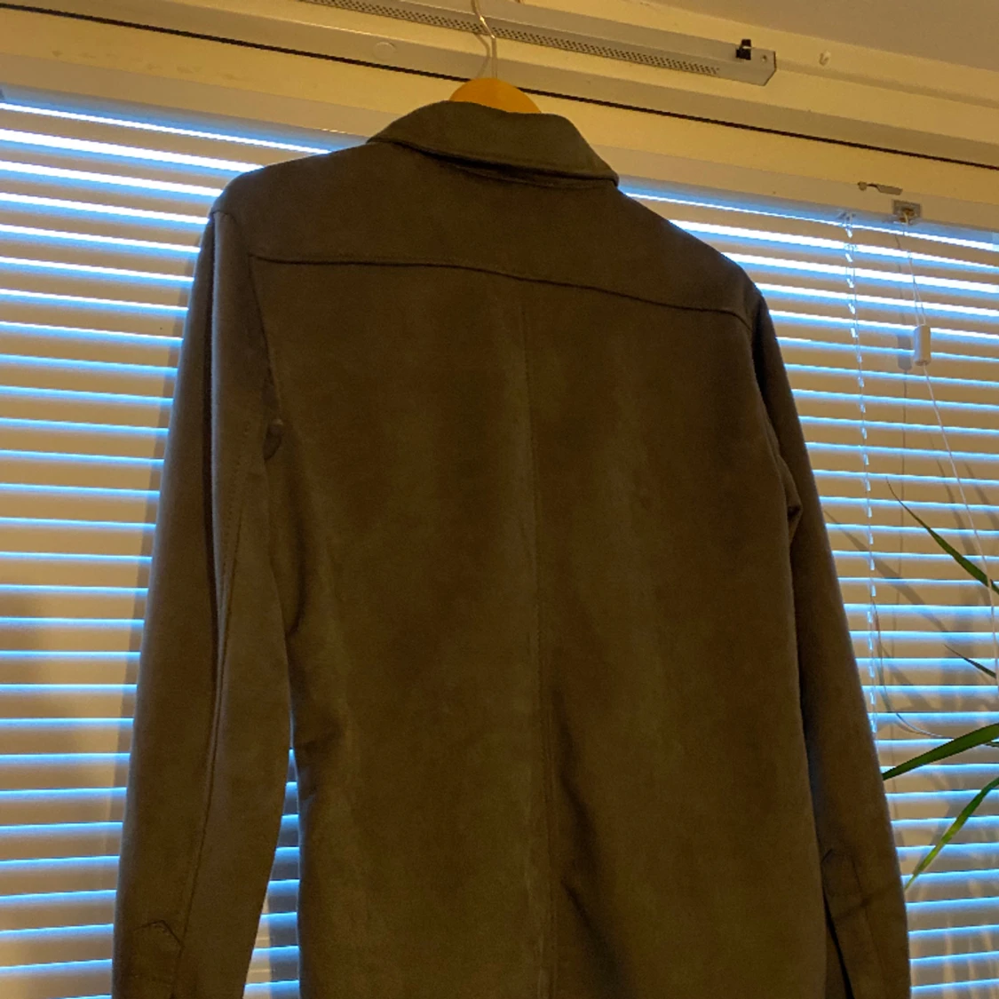 Human Scale jacka - 90