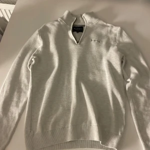 Bondelid half zip - Ny bondelid half zip tröja, använd enstaka gång!