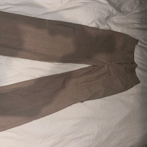 H&M Cargo Pants  - 106cm length  Beige pants, barely worn