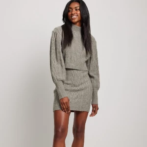 Nakd set - Slutsåld Beige set från nakd se bild, haft de i några timmar, stl S🤎