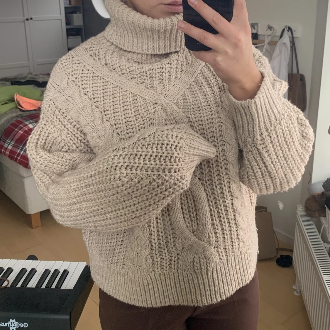 Stickad tröja  - 91