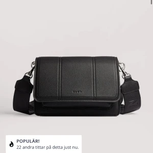 Nakd väska -  Nypris 549 🖤