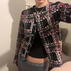 Kofta - superfin kofta! knappt använd!🫶🏻passar mig som bär xs/s 