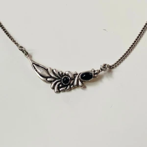 Halsband sterling silver  - Vackert vintage halsband i äkta silver  