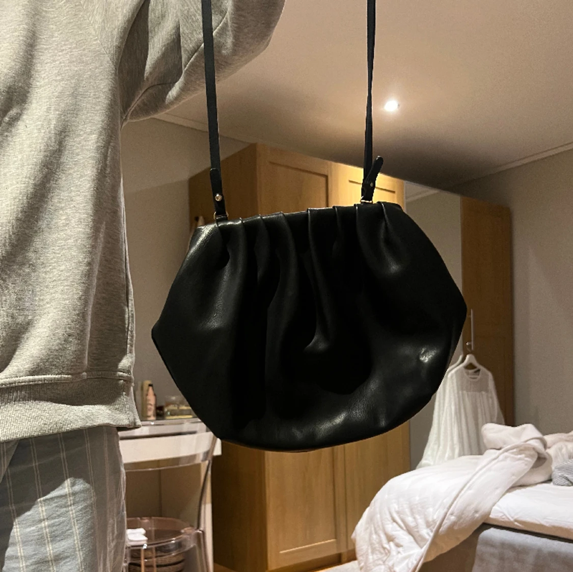 Svart väska  - 90