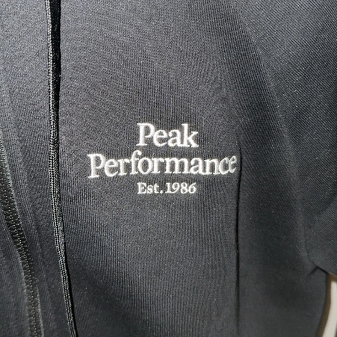 Peak performance zip hoodie  - 91