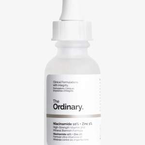 Ett helt oöppnat serum från the ordinary. Kartongen medföljs ej. 