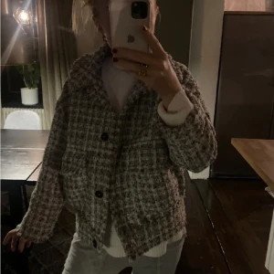 Fin kappa - säljer denna fina kappa, inga defekter eller något💕💕