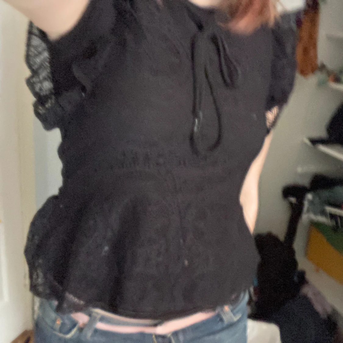 Svart ”acqua marine” topp/blus med spets - 91