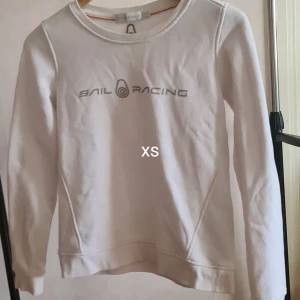 Sailracing tröja - Inga fläckar, hel och fin