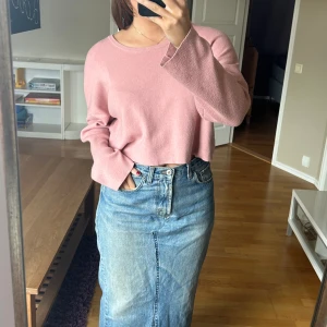 Croppad tröja - Croppad tröja från Forever 21. Så skön!! 