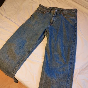 Blåa jeans - 9/10 skick