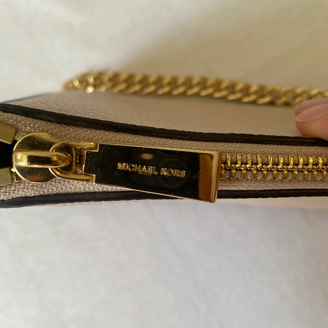 Michael kors väska  - 90