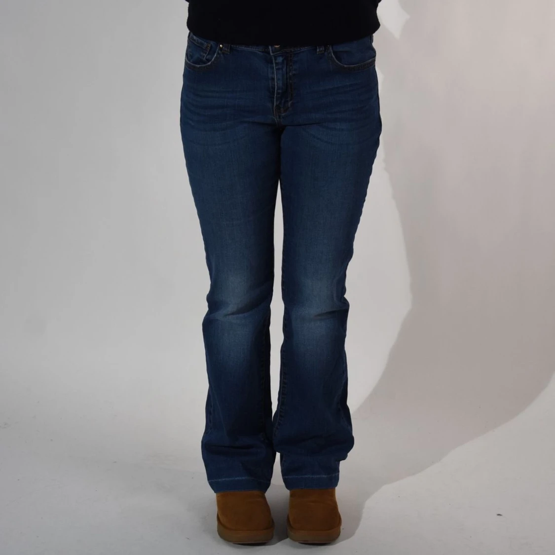 Midwaist bootcut från Stradivarius - 90