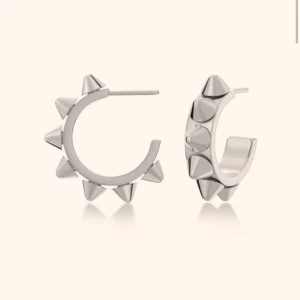 Örhängen från Edblad - Peak Creoles S Steel från Edblad