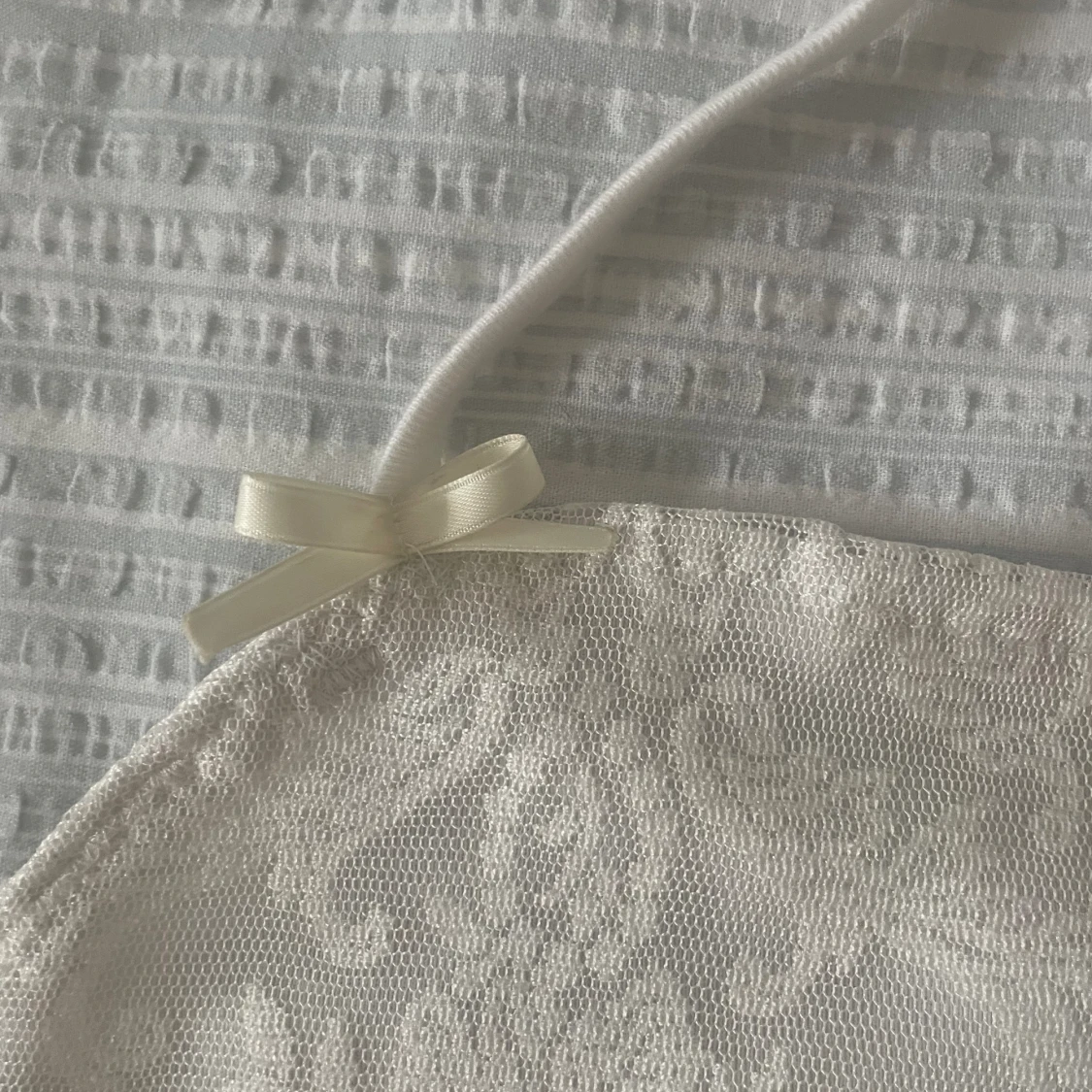 Vit spets halter - 90