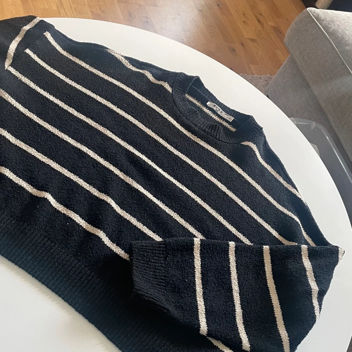 Stickad tröja  - 91