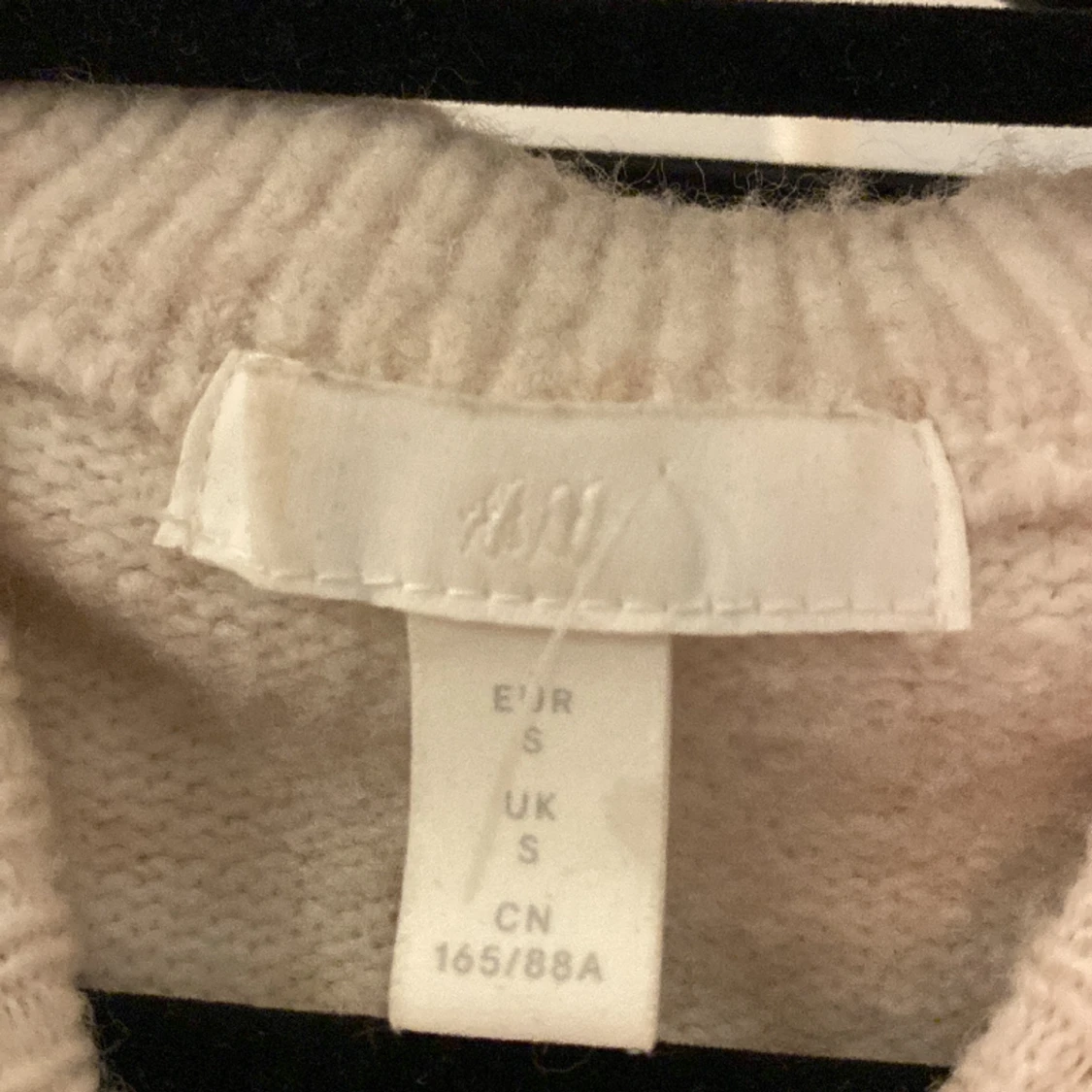 Stickad tröja  - 91