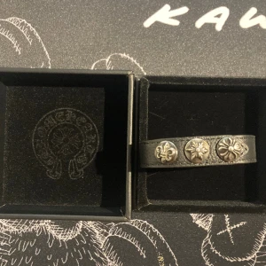 Armband - Säljer detta chrome hearts armbandet. Pris och mer info kan diskuteras vid snabb affär.