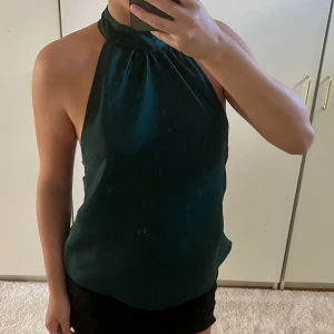 Halterneck-topp - Topp från Bikbok i fint skick💕