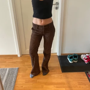 Manchesterbyxor  - Jättefina Manchesterbyxor  Innerben: 78cm Midja: 37