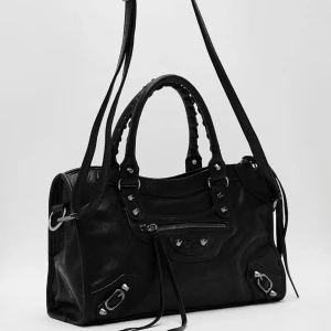 Skitsnygg handväska - Utan några som helst skråmor och defekter💕Pris kan diskuteras 