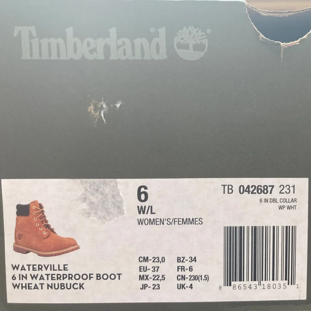 Timberland waterville 6  Size 37  Never used. Comes with the original box  Original price SEK 2099.00  My price SEK 990.00  See more details in the pictures or message me. Skor.