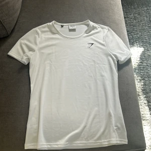 Tränings t-shirt - Helt oanvänd tränings t-shirt ifrån gymshark🌸