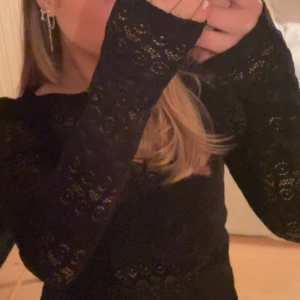 Spetstopp - Spetstopp/blus som tyvärr inte kommer till användning. Endast använd ett par gånger och är i toppskick! 