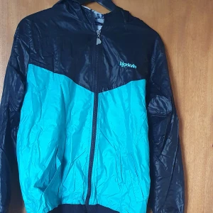 Cool jacka  - Unisex svart turkos