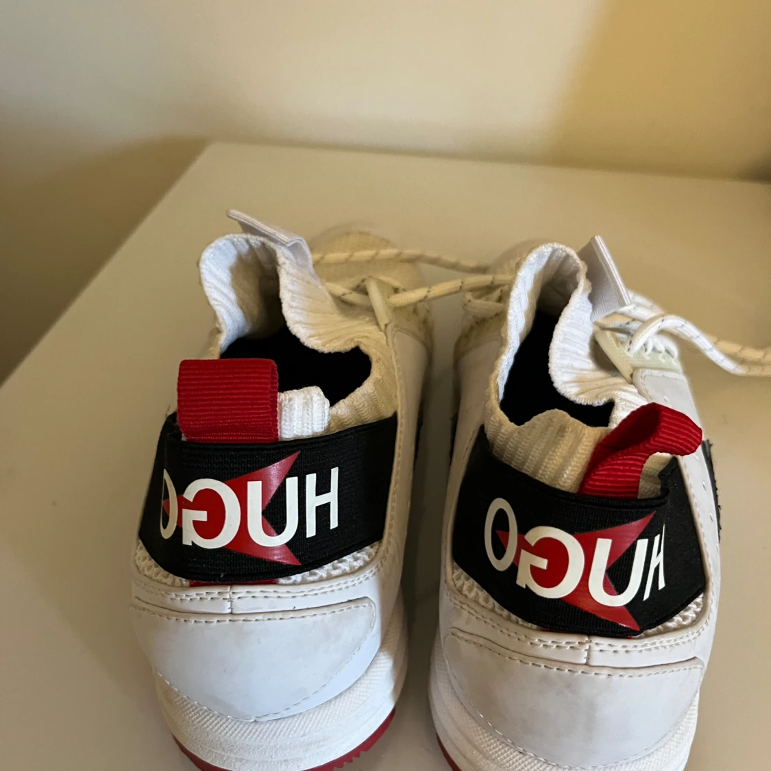 Hugo boss sneakers - 90