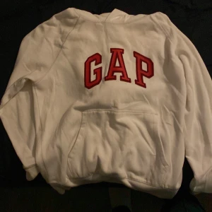 Gap Hoodie stl medium - Gap Hoodie stl medium  Riktigt bra skick