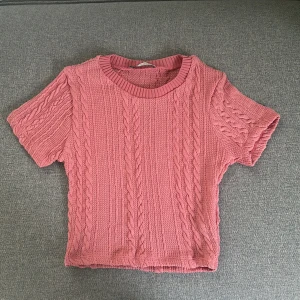 Rosa topp - Rosa  topp från zara, storlek S💕