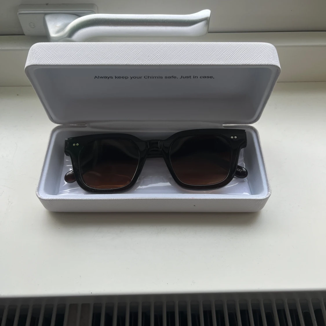 Chimis bruna 04 - 90