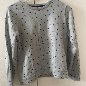 Gant sweater  - Gant tröja med marinblå prickar