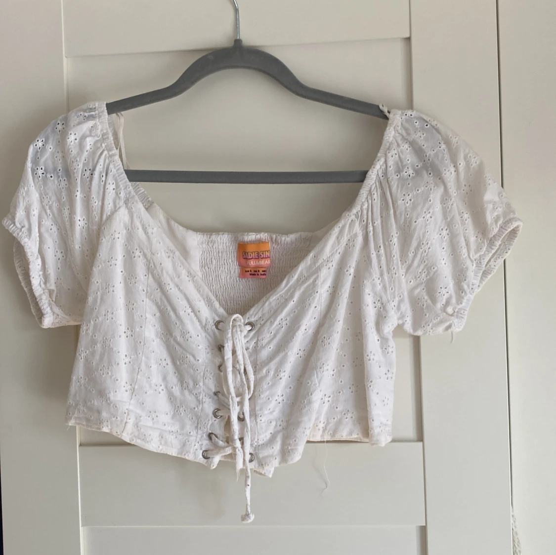 Blus Sadie sink pull and bear