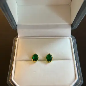 Emerald Zircon + Gold plated + Silver Pins for piercing + Earrings backs are included + brand new 
