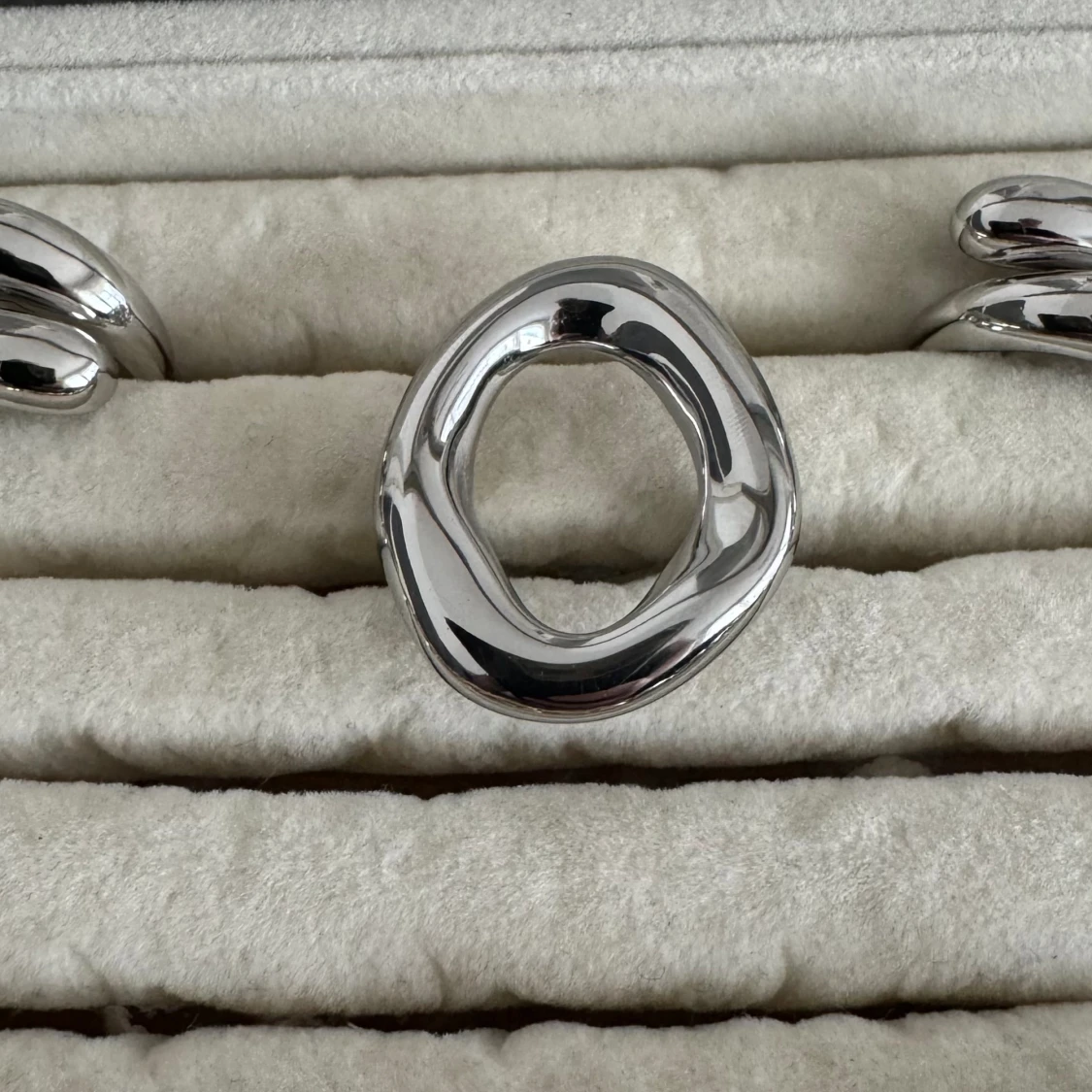 Rostfritt stål ring ( Nya ringar i lager! )