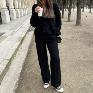 Filippa K Cardigan - Säljer denna. Adrienne Yak Cardigan. Nypris ca 3000.