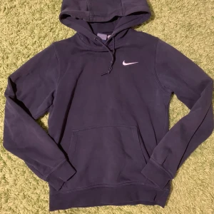 Nike Hoodie  - Brå skick 