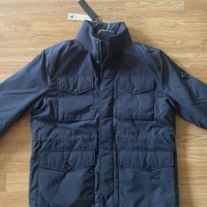 J.lindberg jacka  - Riktigt snygg j.lindberg jacka med tags helt ny👌