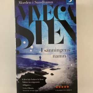 I sanningens namn (Morden i Sandhamn) - Viveca Sten , pocket - Del 8 i morden i Sandhamn serien - i fint skick 🌸