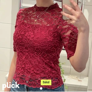 Spetströja - Säljer denna spetströja som knappt  är använd skriv privat för egna bilder 💕