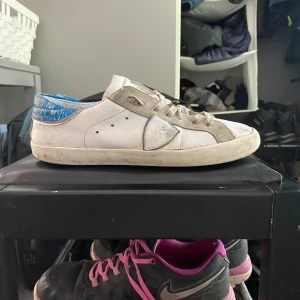 Philippe model skor 38 - Philippe model skor perfekt till sommaren Storlek 38 lite använda men inte så farligt