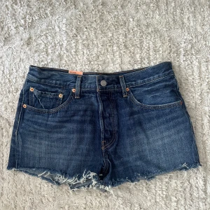 Levi’s shorts 501 - Helt nya levi’s shorts med etikett kvar. Storlek W30