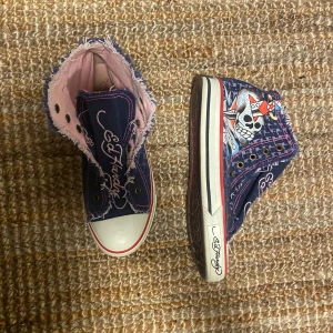 Ed hardy sneakers!! - Sjukt coola, knappt använda, storlek 39 😎