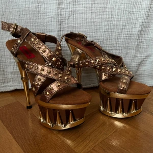 högklackat poledance steampunk rockabilly high heels  - Helt nya!