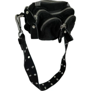 Väska - Som ny! Liten och gullig