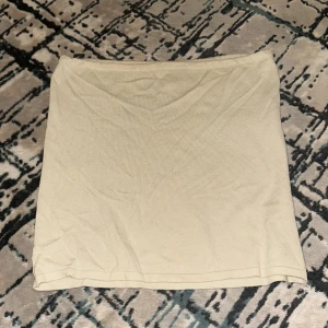 ? - Denna funkar som kjol och topp den är jätte fin men passar inte mig tyvärr 